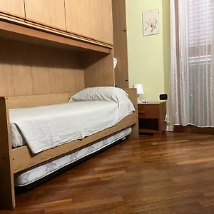  Alloggio in famiglia Singola, Politecnico Bovisa Italia